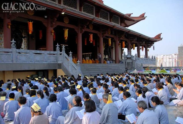 Tệ nạn mê tín dị đoan: Giải pháp cần sự cương quyết ảnh 1 BTN_0052.jpg