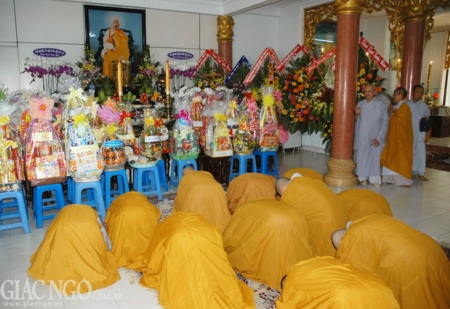 Lễ tưởng niệm lần thứ 13 cố NT.Thích nữ Như Thanh ảnh 3 a.jpg