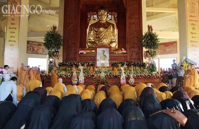 phat giao nguoi hoa (15).JPG