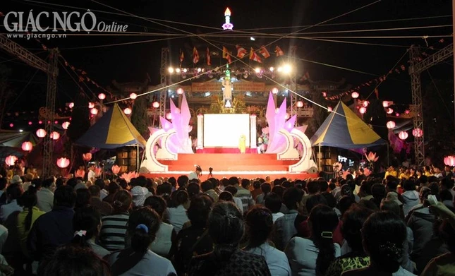 Đêm nhạc "Pháp đăng rạng ngời" ảnh 2 vugiang02.JPG