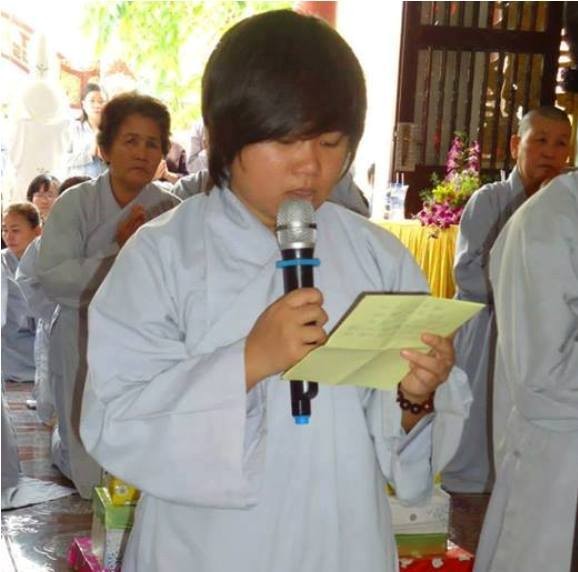 hanh y 1.jpg