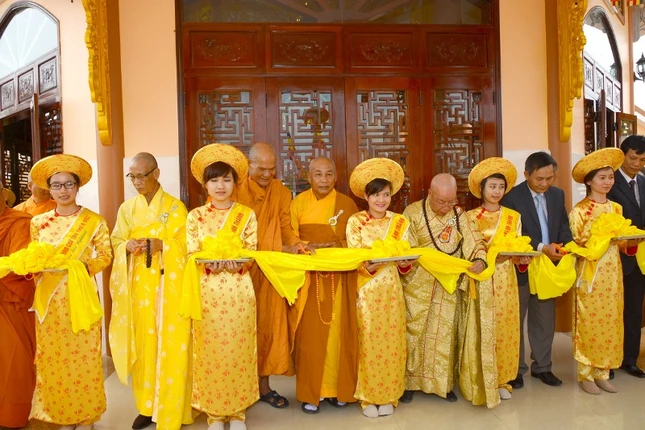 Đà Nẵng: Khánh thành tịnh xá Ngọc Cơ ảnh 1 cat bang.jpg