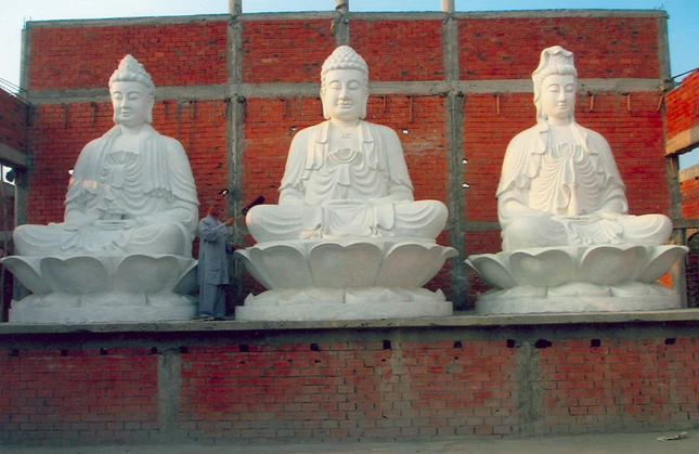 Tây Phương Tam Thánh.jpg