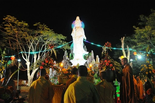 chua-phuoc-dien-via-quan-am (10).JPG