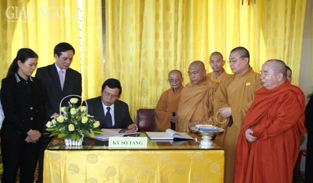 nha nuoc vieng - vu giang (32).jpg