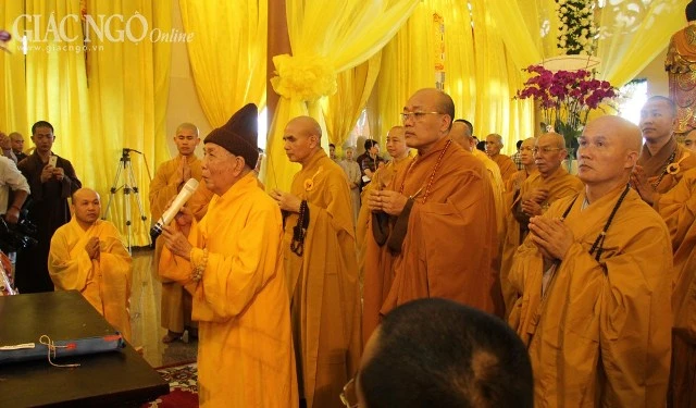 to dinh vinh nghiemva BTS Hung Yen (3).jpg