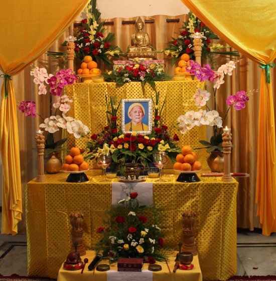 Ấn Độ: Lễ tưởng niệm Đại lão HT.Thích Trí Tịnh ảnh 1 01a.jpg