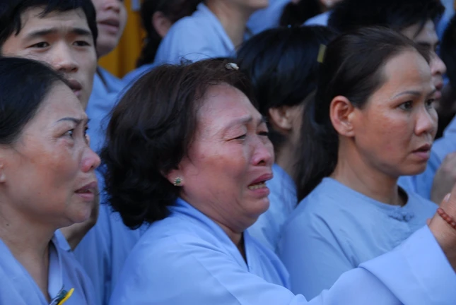 Chùm ảnh đặc biệt: Lễ nhập bảo tháp Đại lão Hòa thượng ảnh 17 BTN_0058.JPG