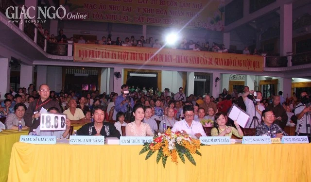 vong ban ket - dem 1 (5).jpg