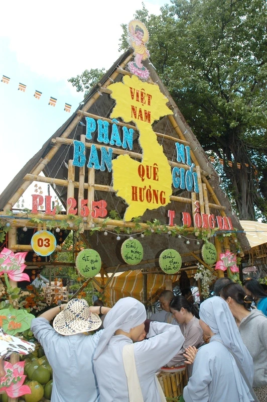 Thi vẽ tranh Đức Phật, cắm hoa, thư pháp, ẩm thực ảnh 20 DSC_0150.JPG