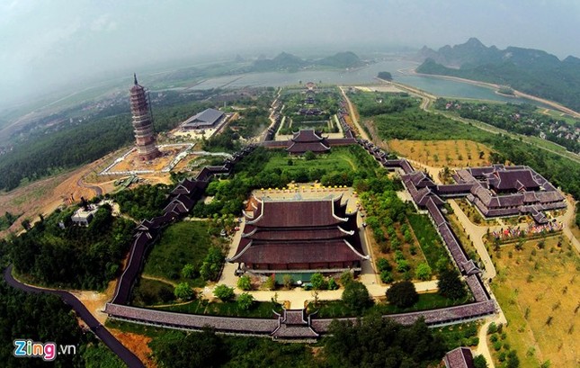 Chư Tăng, Ni không phải là đại biểu chính thức cùng các Phật tử trong và ngoài nước về tham dự Đại lễ cũng sẽ được hướng dẫn đến lưu trú tại gần 100 nhà nghỉ, trên 20 ngôi chùa và tư gia của tín đồ theo đạo Phật đang sinh sống trên địa bàn.