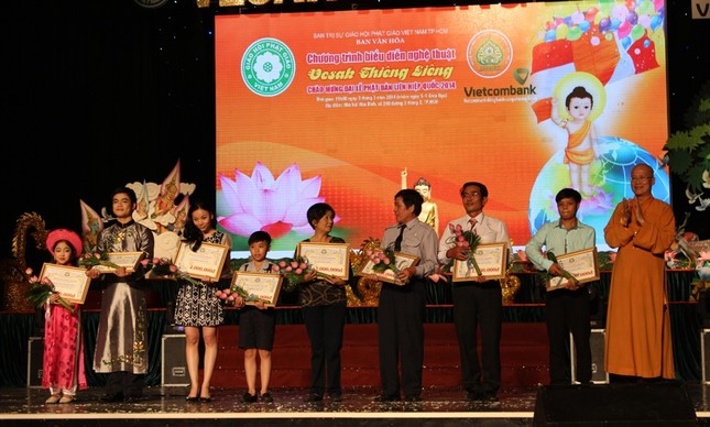 vannghetraogiai (18).jpg