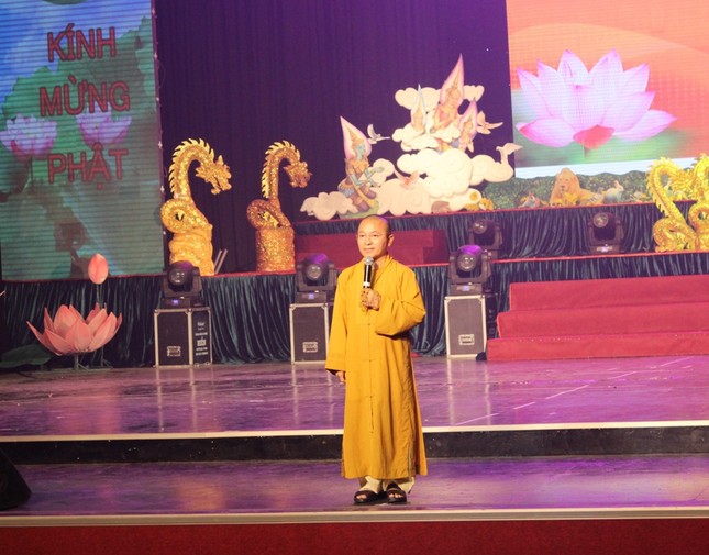 vannghetraogiai (2).jpg