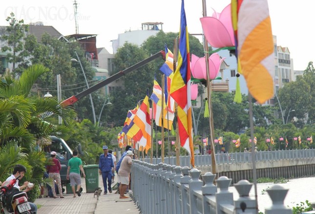 khong khi phat dan (11).jpg