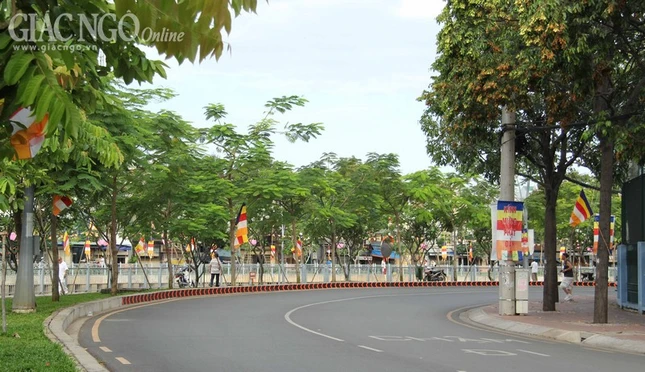 khong khi phat dan (13).jpg