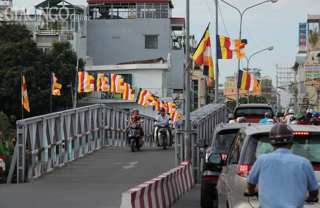 khong khi phat dan (16).jpg