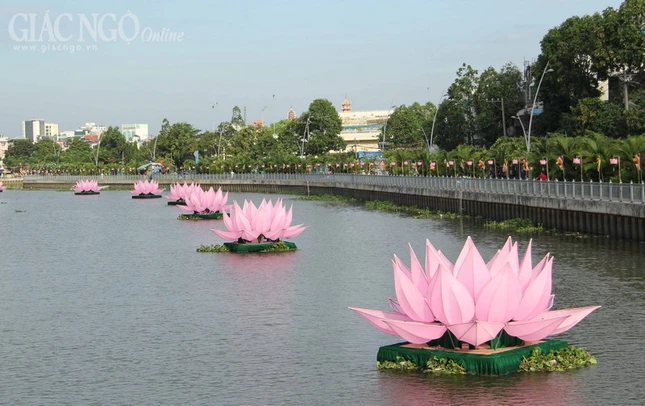 khong khi phat dan (17).jpg