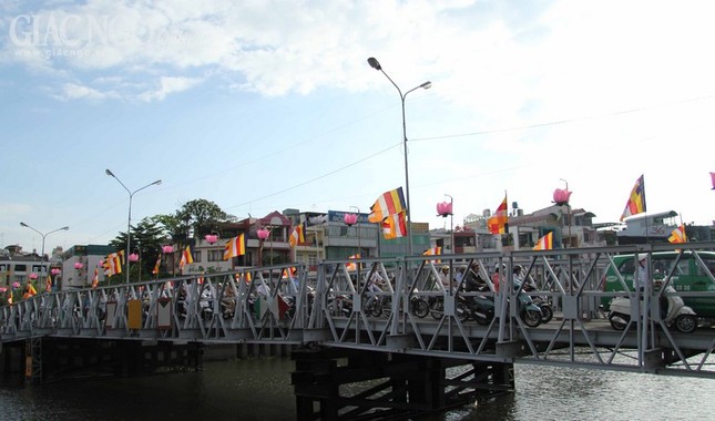 khong khi phat dan (18).jpg