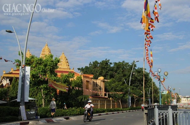 khong khi phat dan (28).jpg