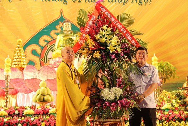 Bắc Ninh: Đại lễ kính mừng Phật đản PL.2558 ảnh 3 bac ninh 3.jpg