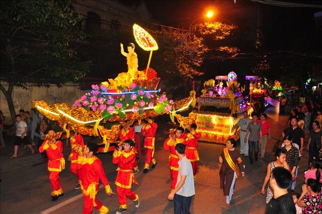 Hà Nội: Các huyện hoan hỷ tổ chức Đại lễ Phật đản ảnh 19 hoe nhai 8.jpg