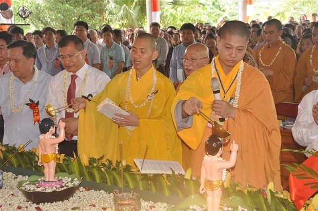 Hà Nội: Các huyện hoan hỷ tổ chức Đại lễ Phật đản ảnh 11 me linh 4.jpg