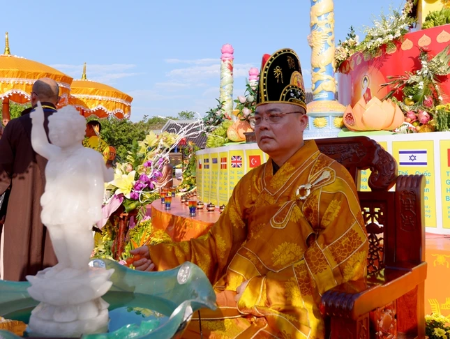Vesak 2014: Cầu quốc thái dân an theo nghi lễ 3 miền ảnh 6 BTN_0168.JPG