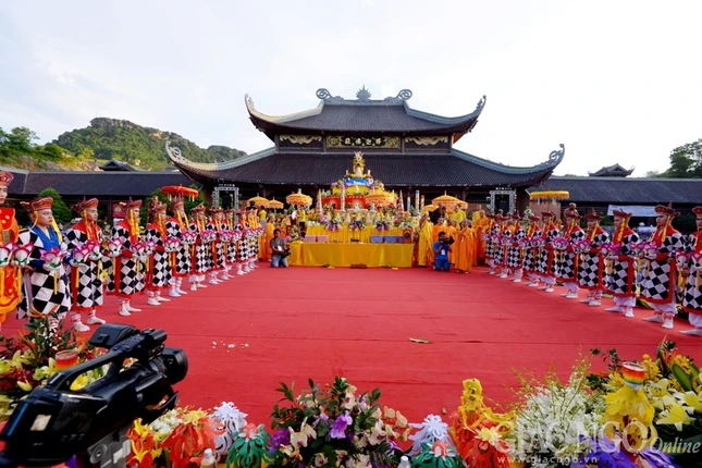 Vesak 2014: Cầu quốc thái dân an theo nghi lễ 3 miền ảnh 17 BTN_0306.jpg