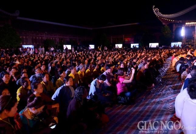 Vesak 2014: Cầu quốc thái dân an theo nghi lễ 3 miền ảnh 32 BTN_0480.jpg