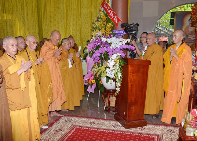 Lễ chung thất cố Đại lão HT.Thích Trí Tịnh ảnh 7 BTN_0111.jpg