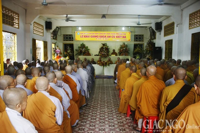 PG Cần Thơ long trọng khai giảng khóa An cư kiết hạ ảnh 1 ct an cu1.jpg