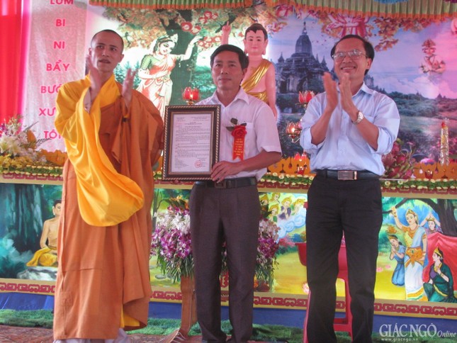 huu tinh 1.jpg