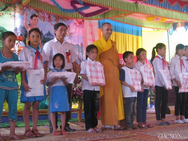 Công bố Quyết định phục hồi chùa Hồng Phúc ảnh 4 huu tinh 4.jpg