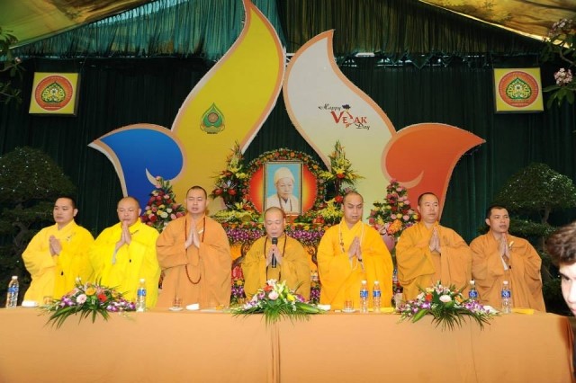 khai phap 1.jpg