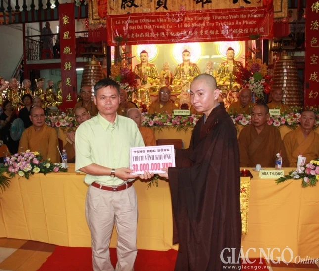 Lễ đặt đá trùng tu & bổ nhiệm trụ trì chùa Ân Phước ảnh 9 Image00003.jpg