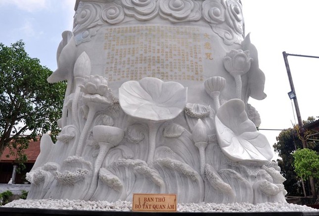Tượng Bồ-tát bằng đá trắng lớn nhất VN ảnh 7 6_jpg.jpg