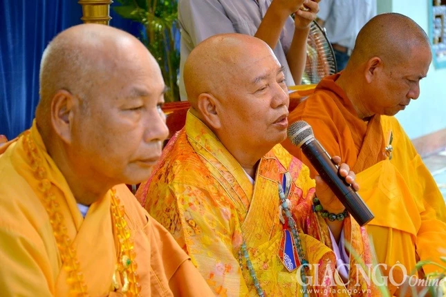 qnam4.jpg
