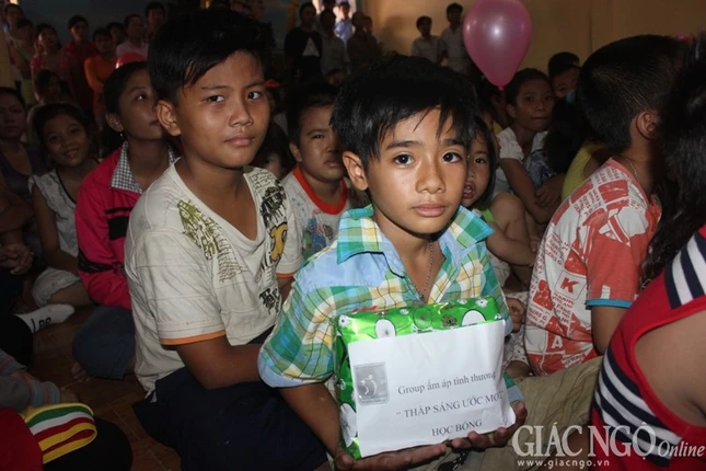 Tet thieu nhi2.jpg