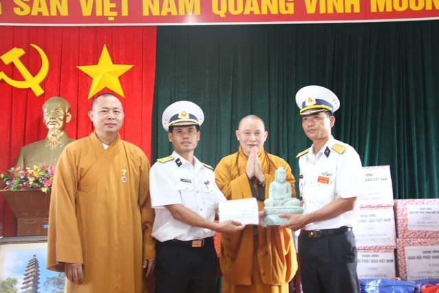 1 truong sa 3.jpg