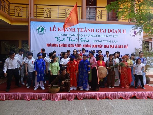 Le khanh thanh 2.jpg