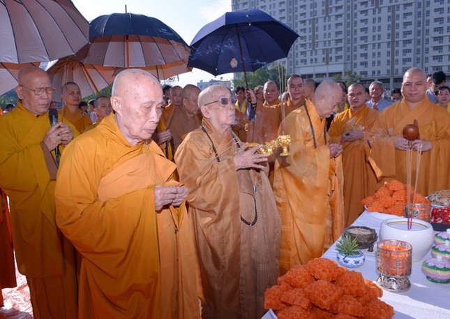 Ton tuong A Di Da (11).jpg