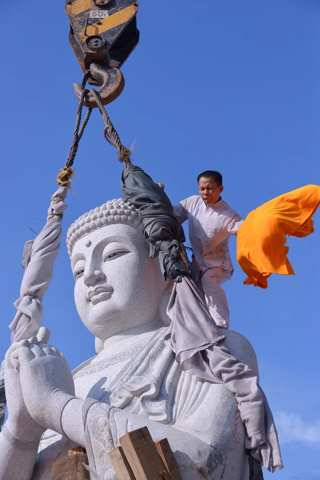 Ton tuong A Di Da (7).jpg