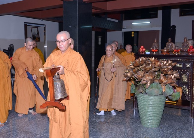 Ton tuong A Di Da (8).jpg