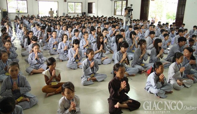 500 bạn trẻ tham dự khóa tu ở chùa Bửu Thọ ảnh 2 vuagiang06.jpg