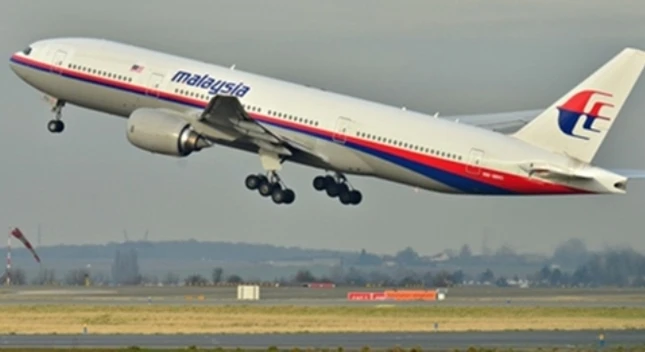 Hòa chung một đại dương ảnh 1 may bay.jpg