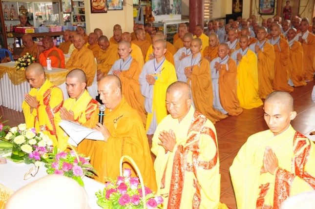 121 giới tử thọ giới tại Đại giới đàn Chí Đạt ảnh 4 1 gioi dan 3.JPG