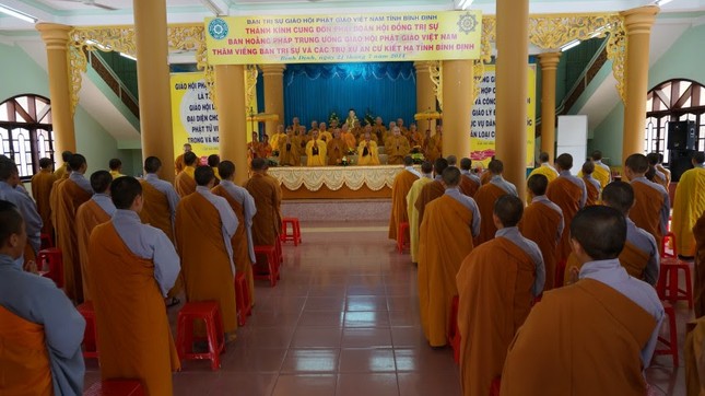 Ban Hoằng pháp T.Ư thăm trường hạ tỉnh Bình Định ảnh 2 bd 2.jpg