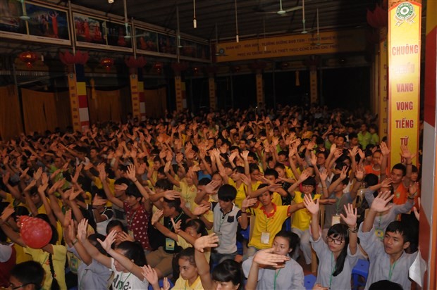 Thanh Hóa: Bế mạc khóa tu Phật giáo với tuổi trẻ lần VI ảnh 2 bemac 3.jpg