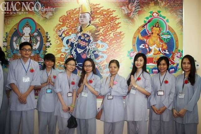 Hơn 400 thanh thiếu niên đến với "Bông hồng cài áo" ảnh 11 ANH QA (14).jpg