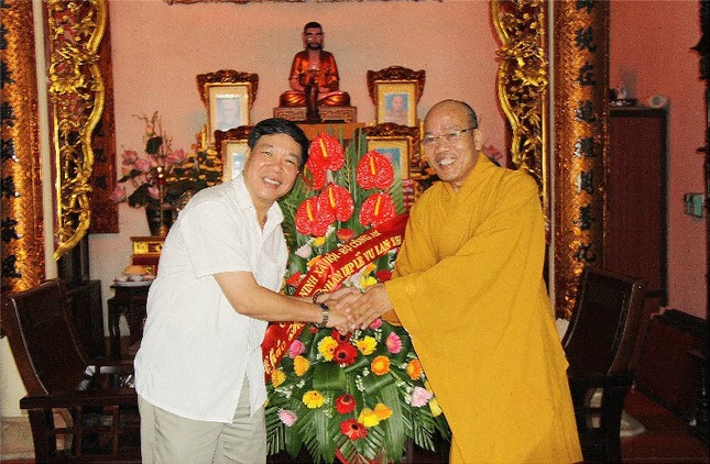Vu lan, Bộ Công an chúc mừng PG tỉnh Hưng Yên ảnh 1 1 phuc thong 1.jpg